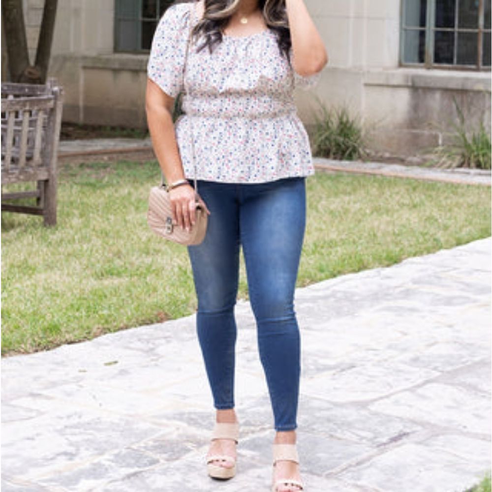 Grace and lace all day denim jeggings size medium